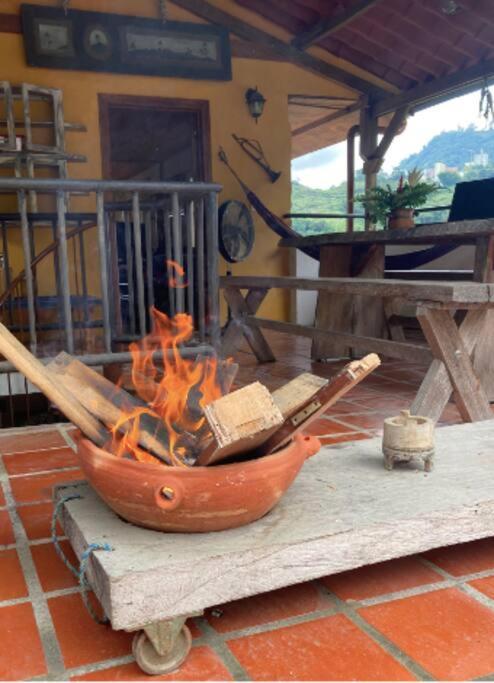 Mirador De Los Vientos Villa Manizales Luaran gambar