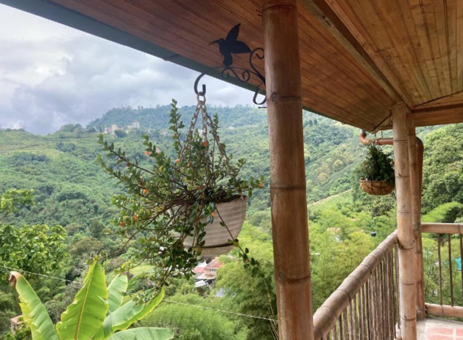 Mirador De Los Vientos Villa Manizales Luaran gambar